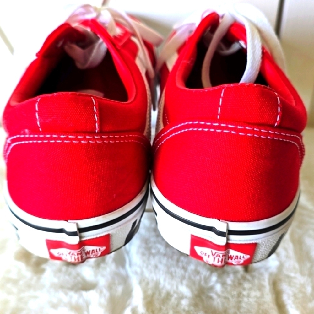 Vans Off The Wall Checkered Sole Red, White and Black - Picture 5 of 7